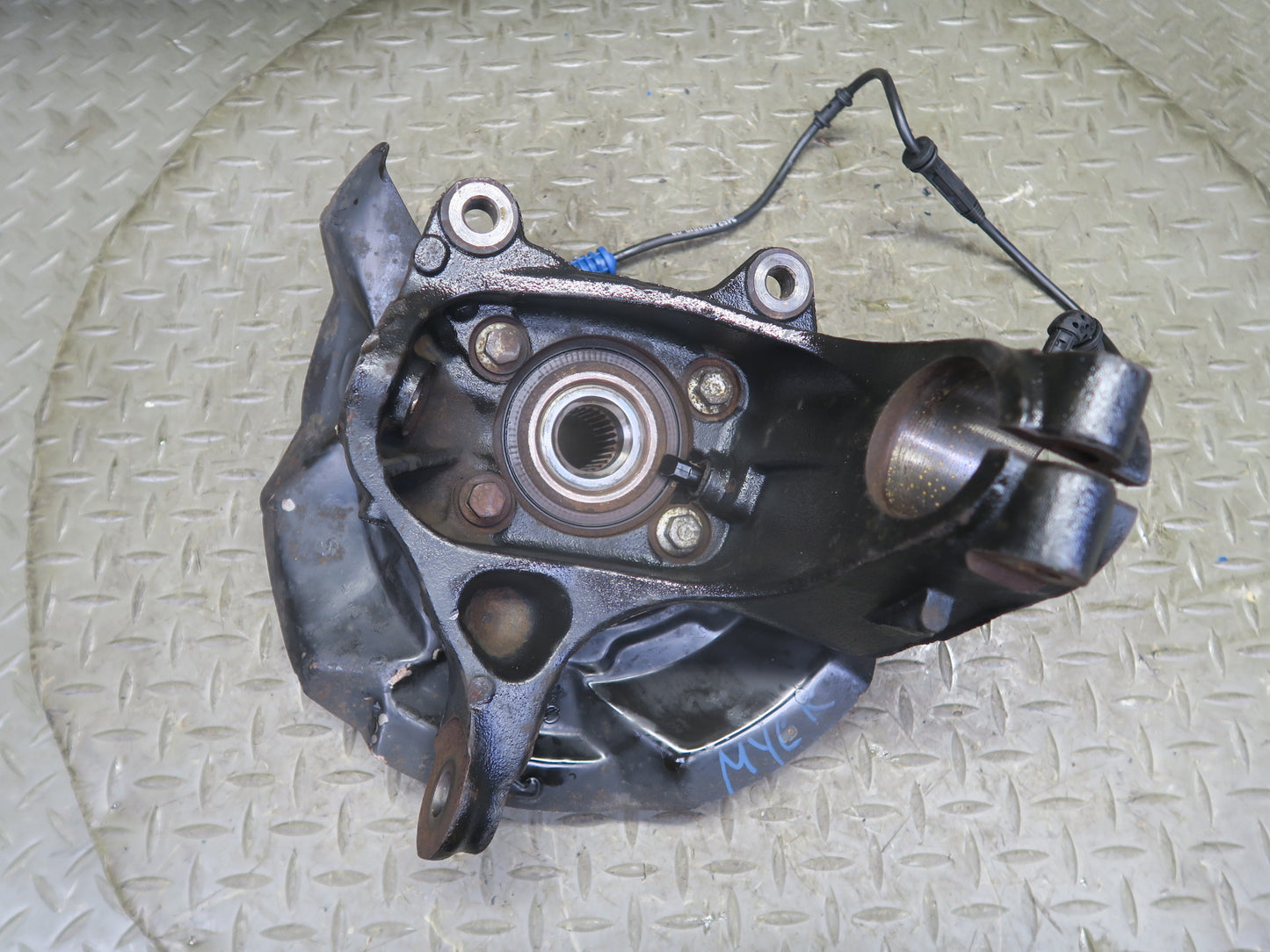 07-13 Mini R55 R56 R58 R59 R57 Front Right Spindle Knuckle Wheel Hub Bearing OEM