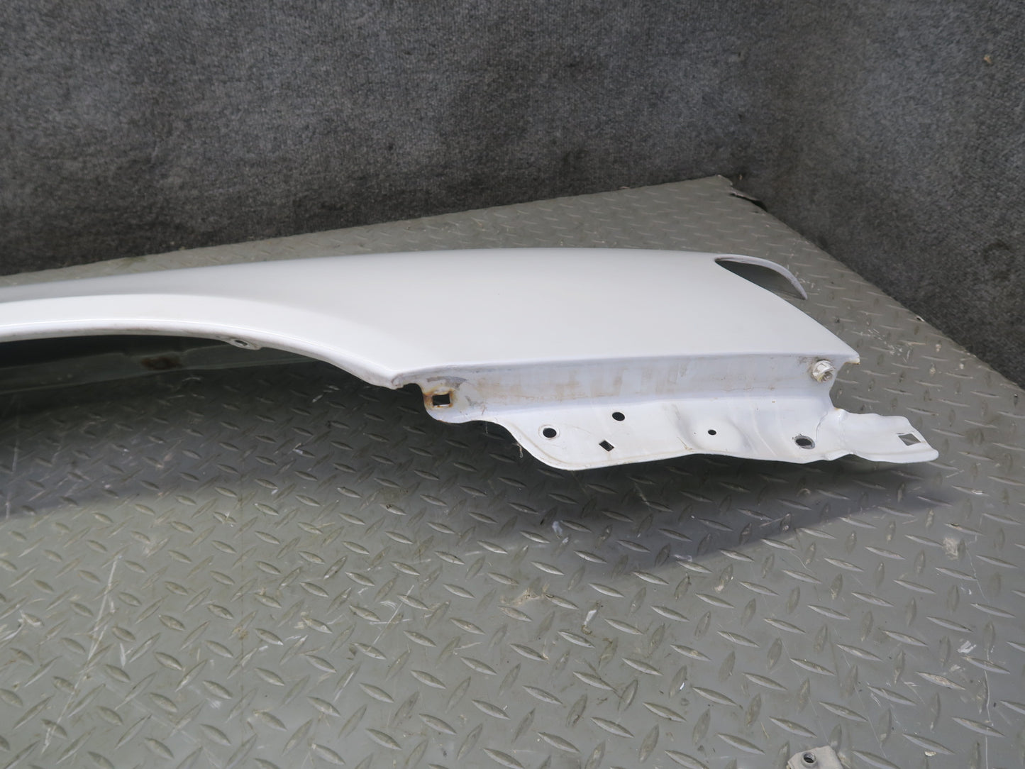 95-97 Nissan Gloria HY33 Front Right Fender Shell Panel Cover White OEM
