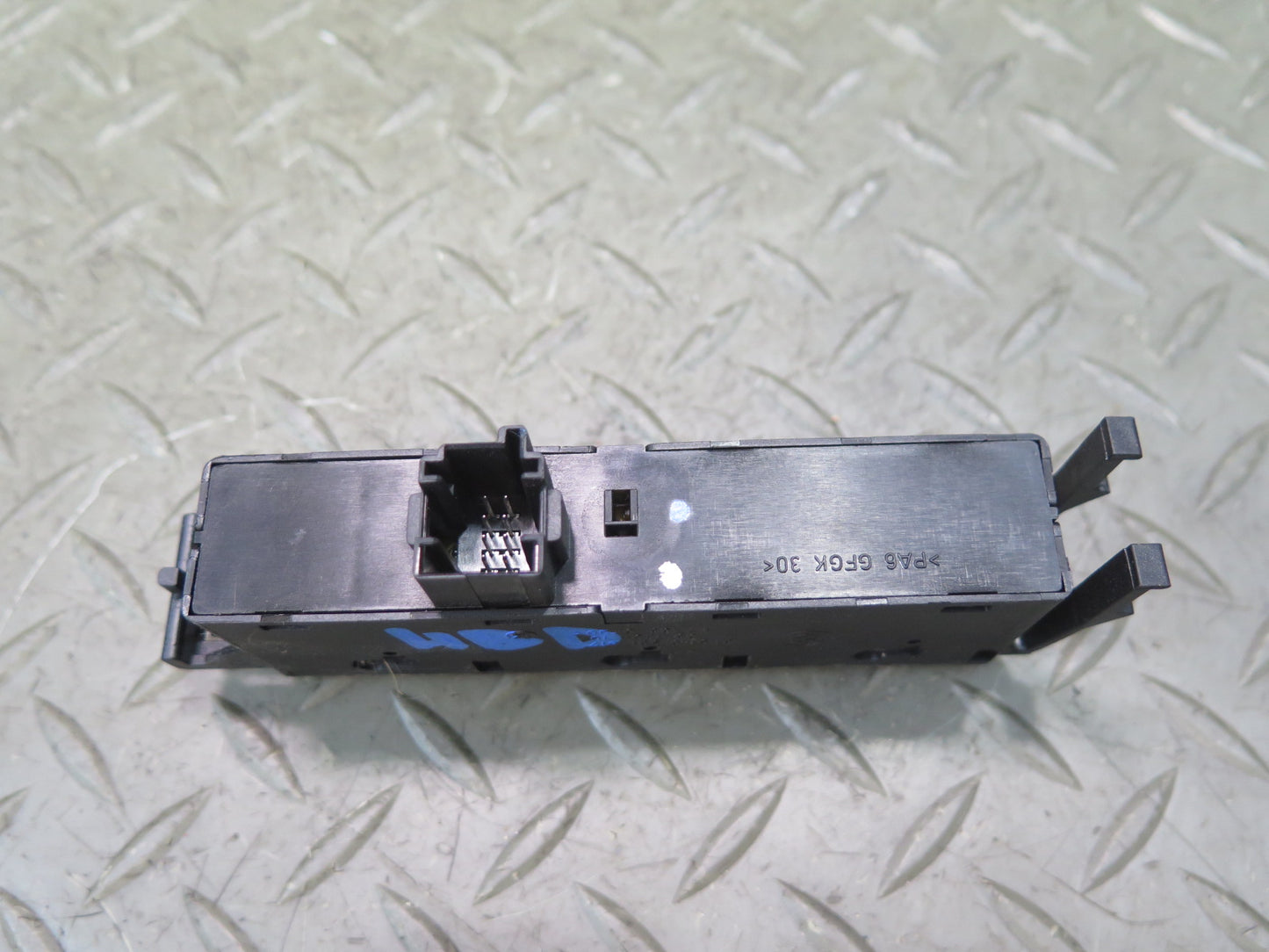 01-06 BMW E46 330Ci Convertible Left Master Power Window Switch 6902183 OEM