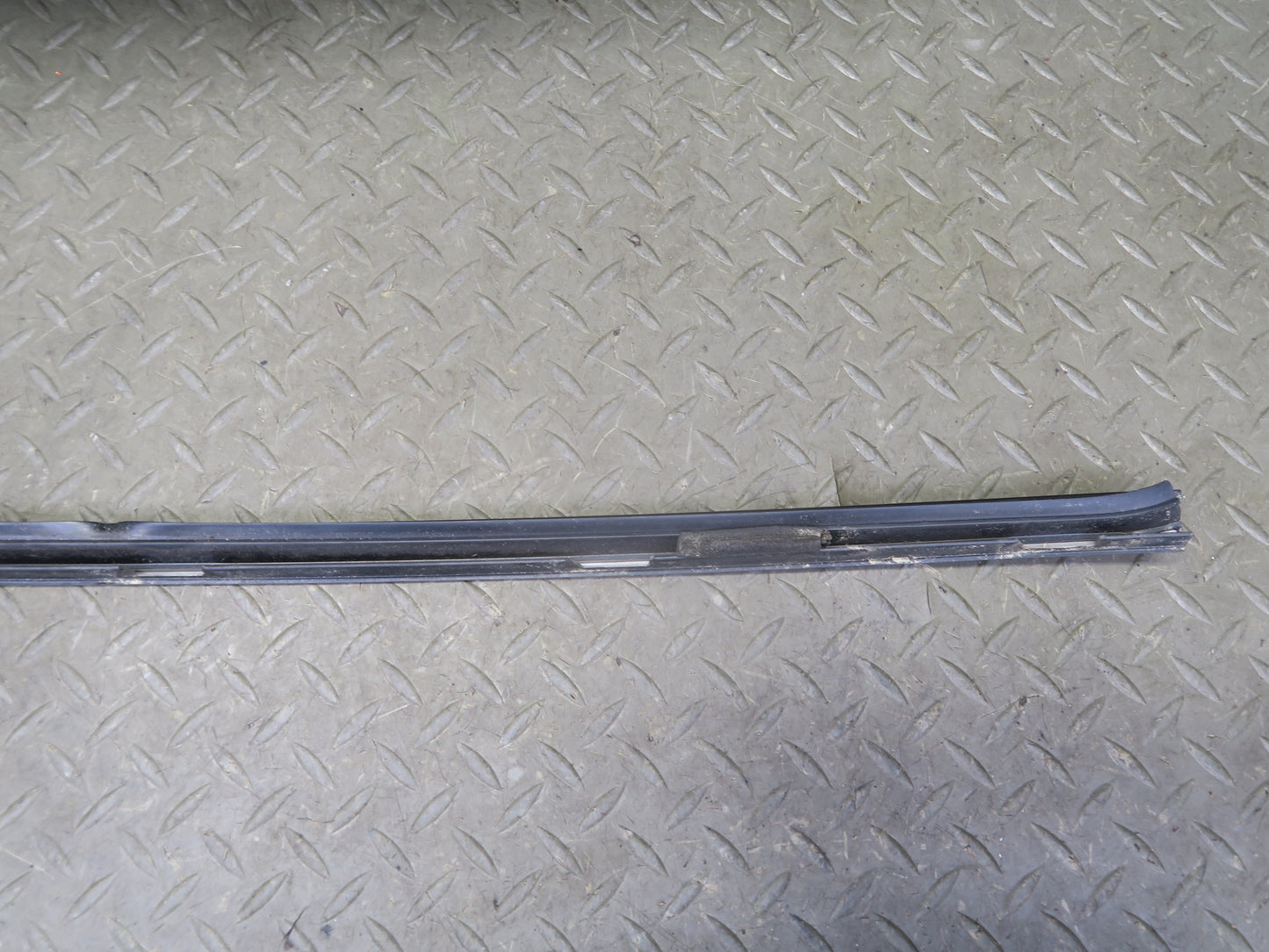 01-06 Lexus UCF30L LS430 Set of 2 Front Windshield A Pillar Trim Molding OEM