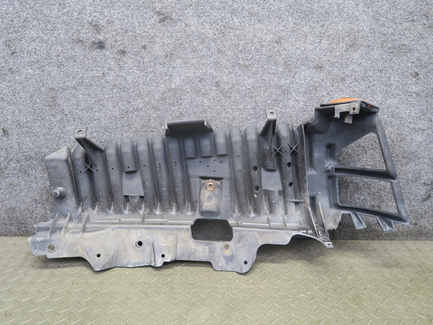 07-10 Jeep Wrangler Rubicon JK Front Right Fender Flare Molding w Bracket OEM