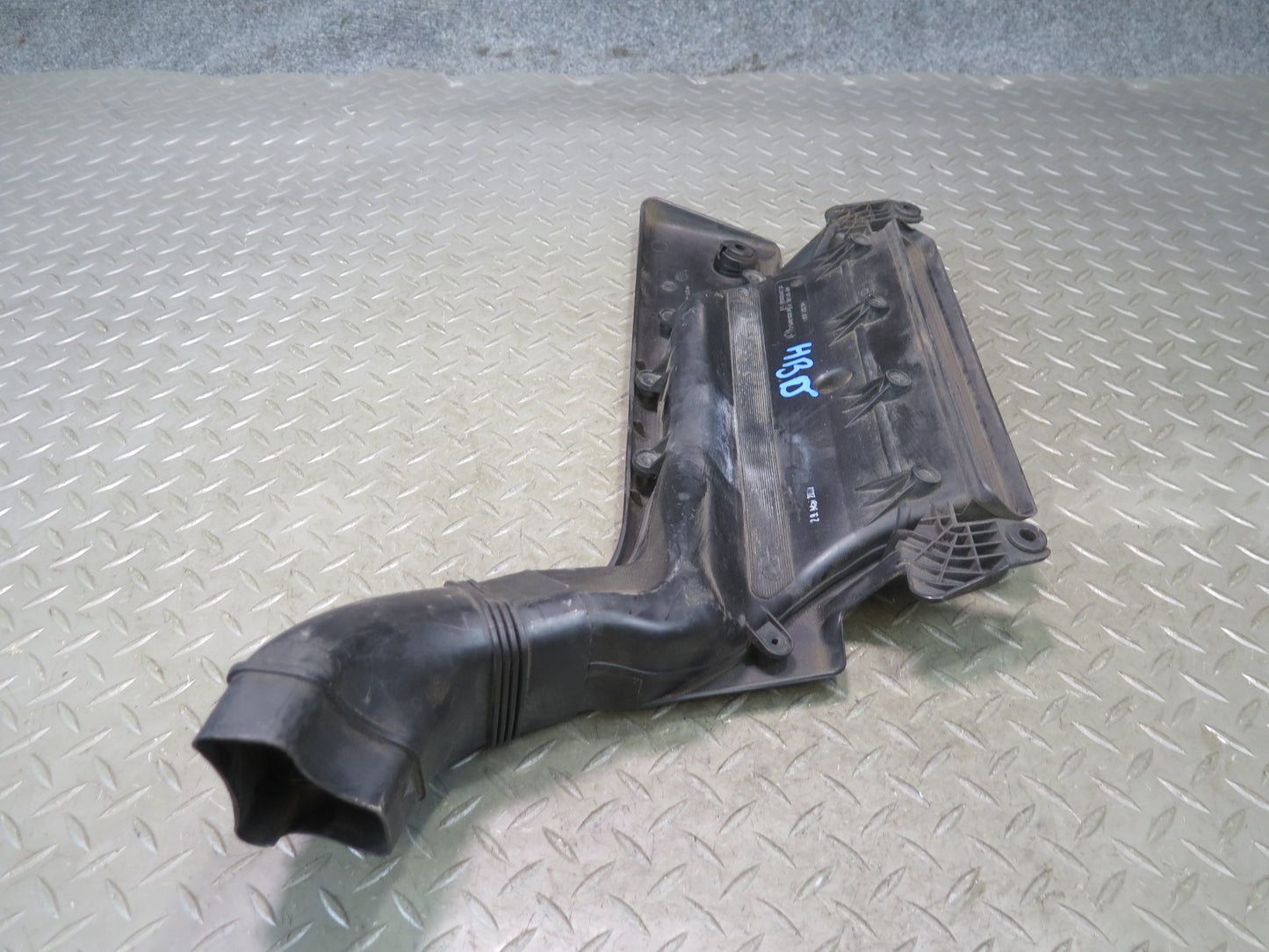 01-06 BMW E46 330Ci M54 M56 Air Intake Inlet Manifold Duct 7501988 OEM