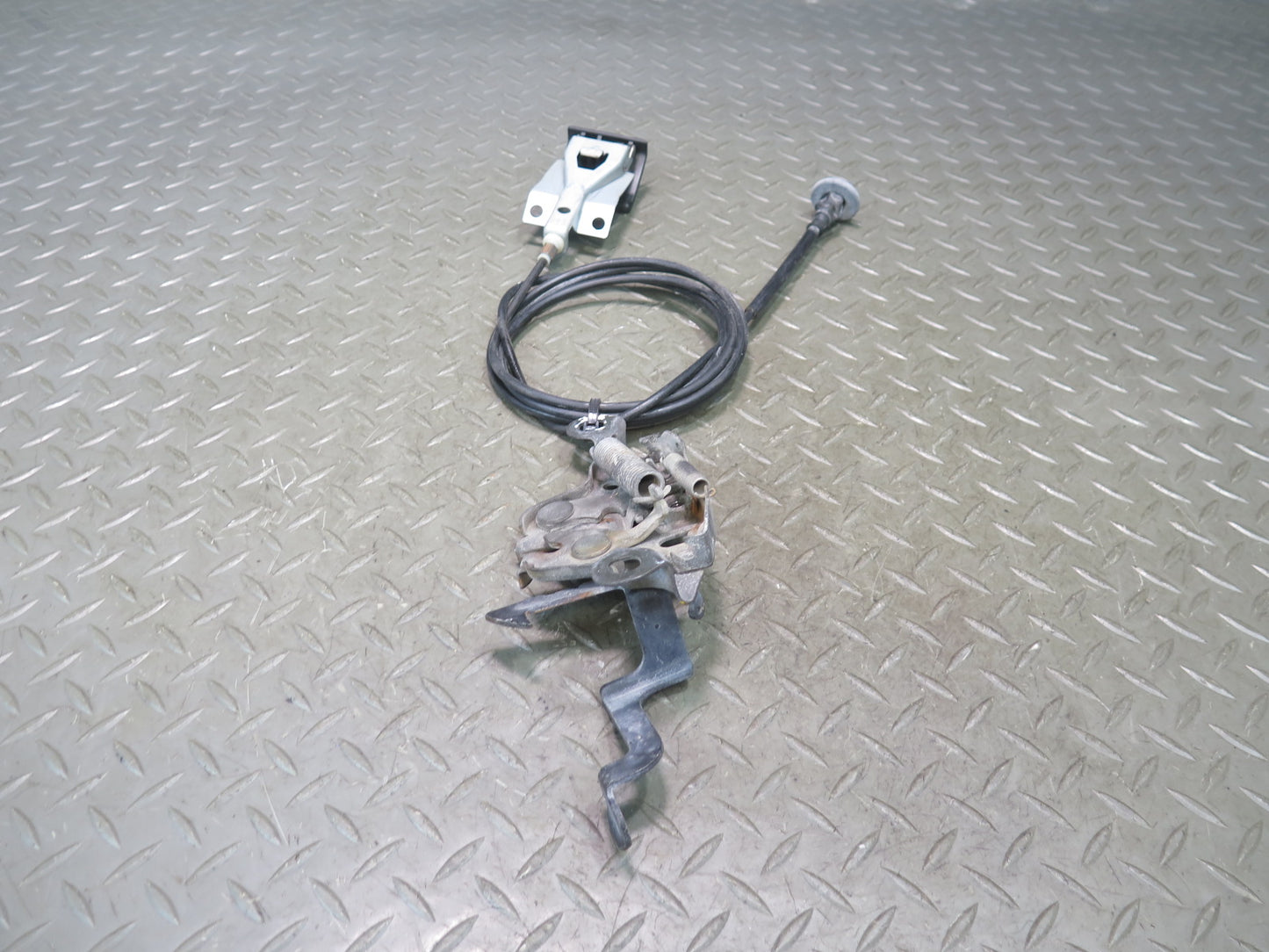 95-97 Nissan Gloria HY33 Front Hood Lock Latch w Cable & Release Handle OEM