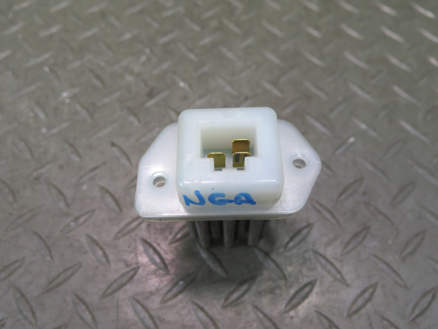 95-97 Nissan Gloria Cedric HY33 AC Heater Blower Motor Fan Resistor OEM