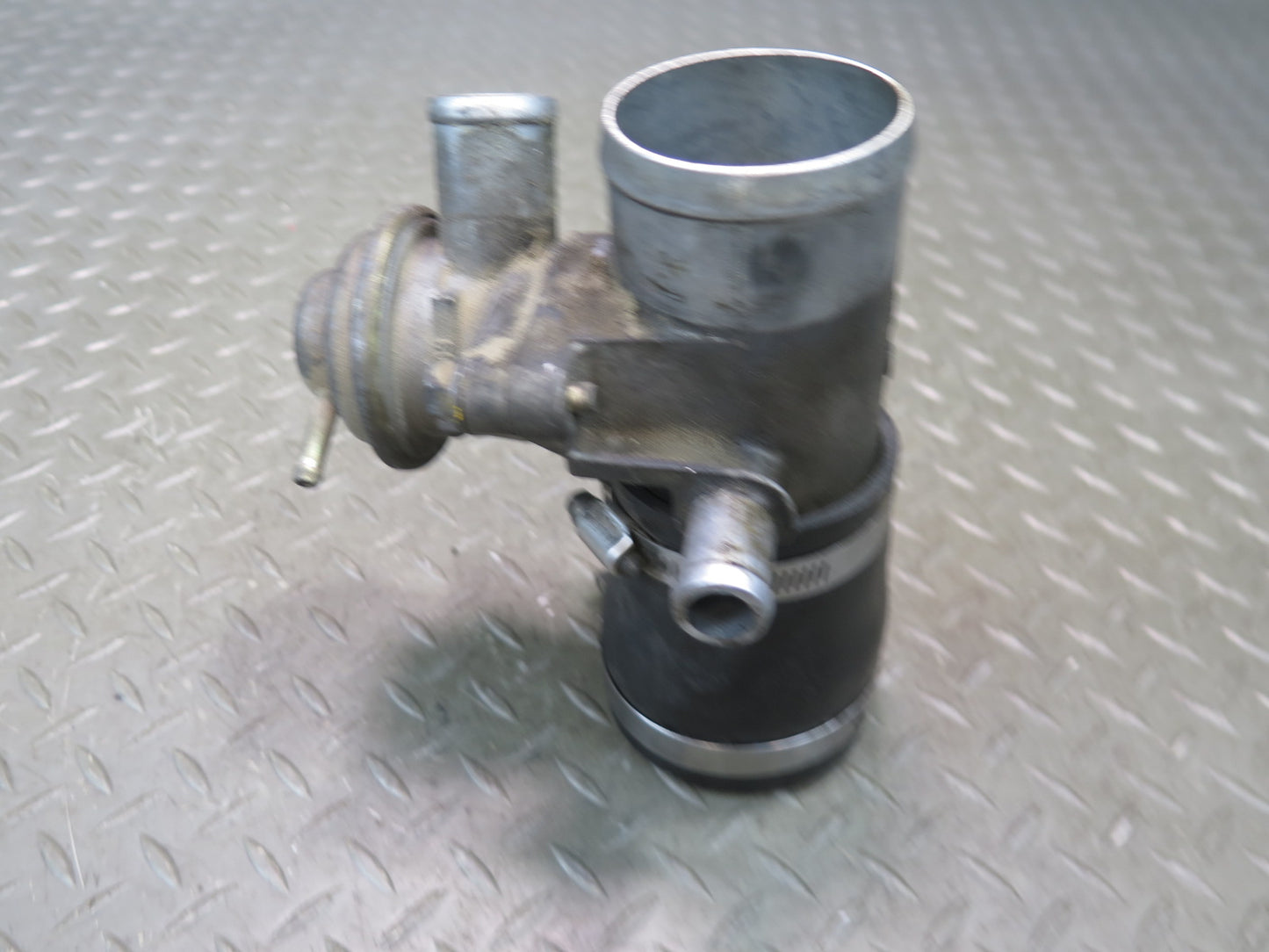 95-97 Nissan Gloria HY33 Turbo VQ30DET Air Bypass Valve OEM