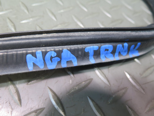 95-97 Nissan Gloria HY33 Rear Trunk Lid Weatherstrip Rubber Seal Gasket OEM