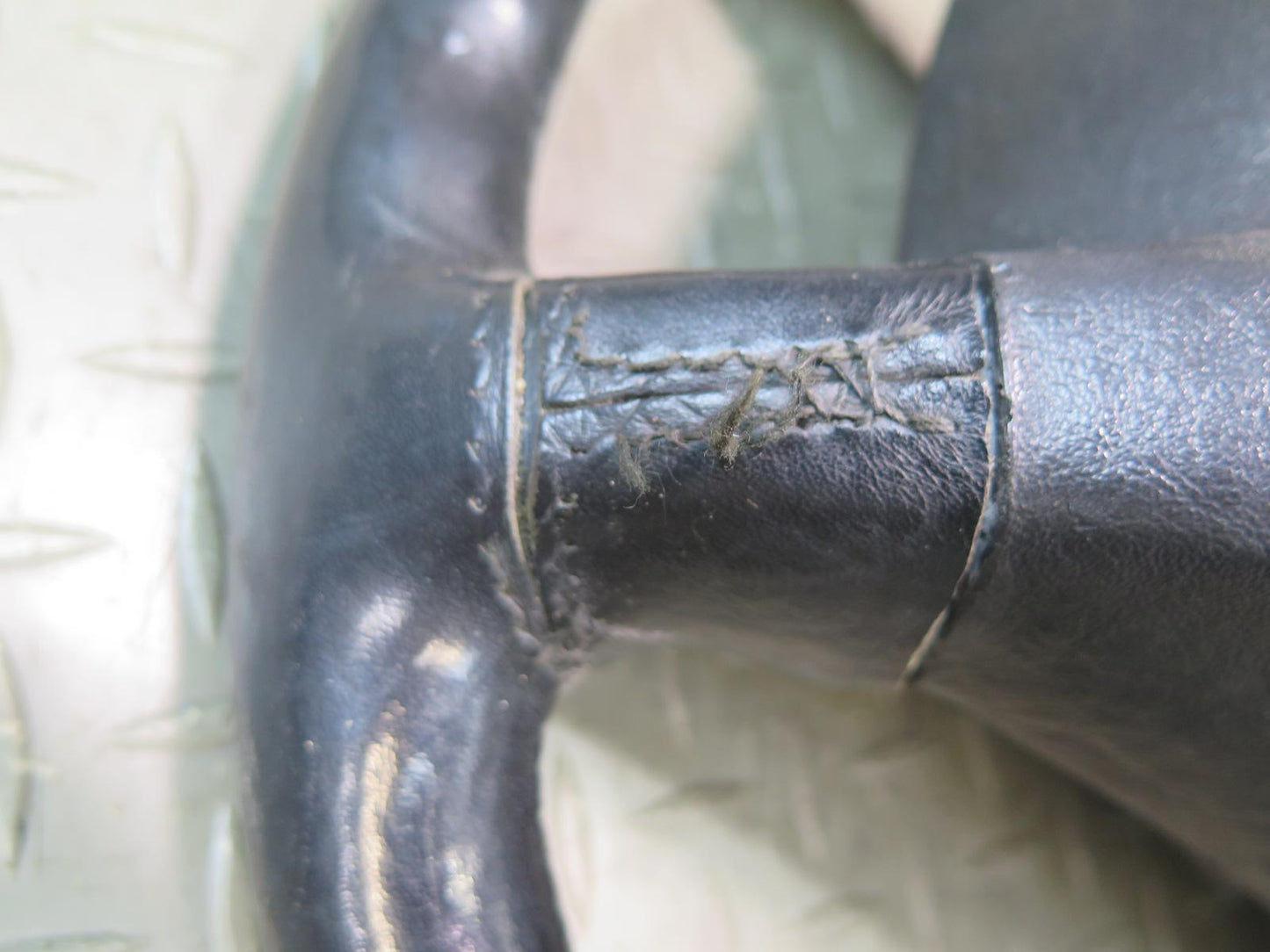90-91 Mercedes W124 300E Leather Steering Black OEM