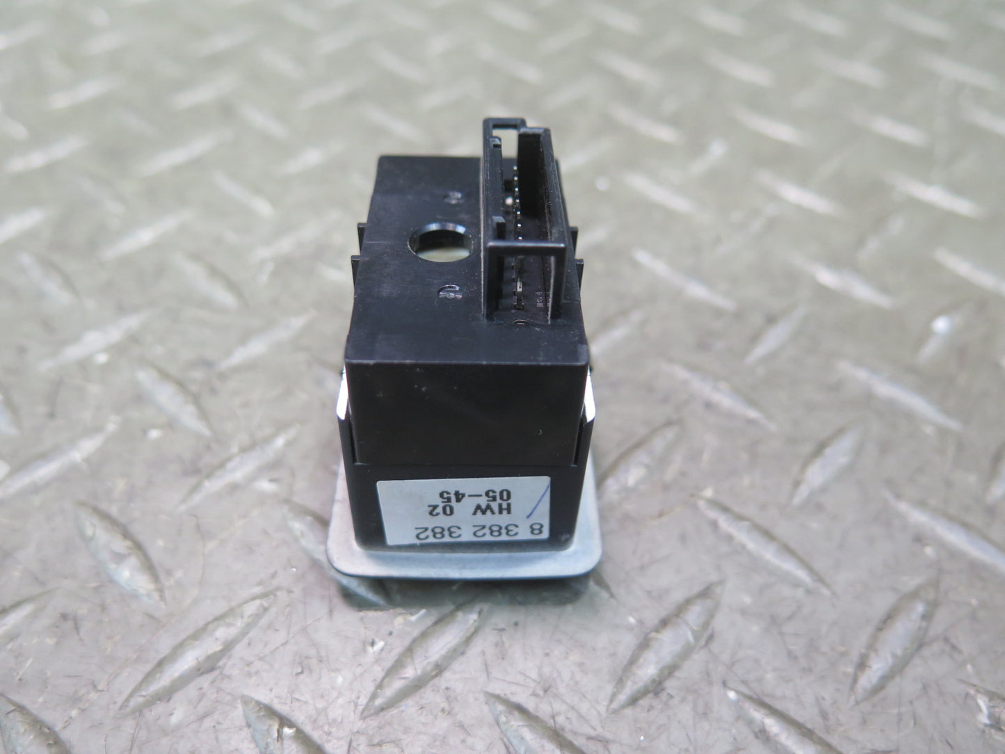 00-06 BMW E53 X5 Air Suspension Self Leveling Level Control Switch 8382382 OEM