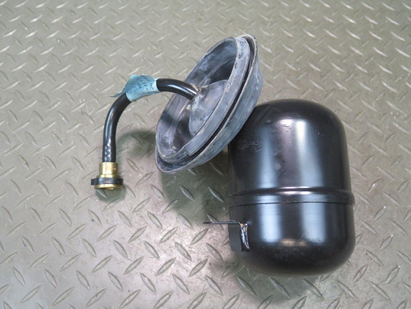 00-06 BMW E53 X5 Set of 2 Air Suspension Left & Right Reservoir Tank OEM