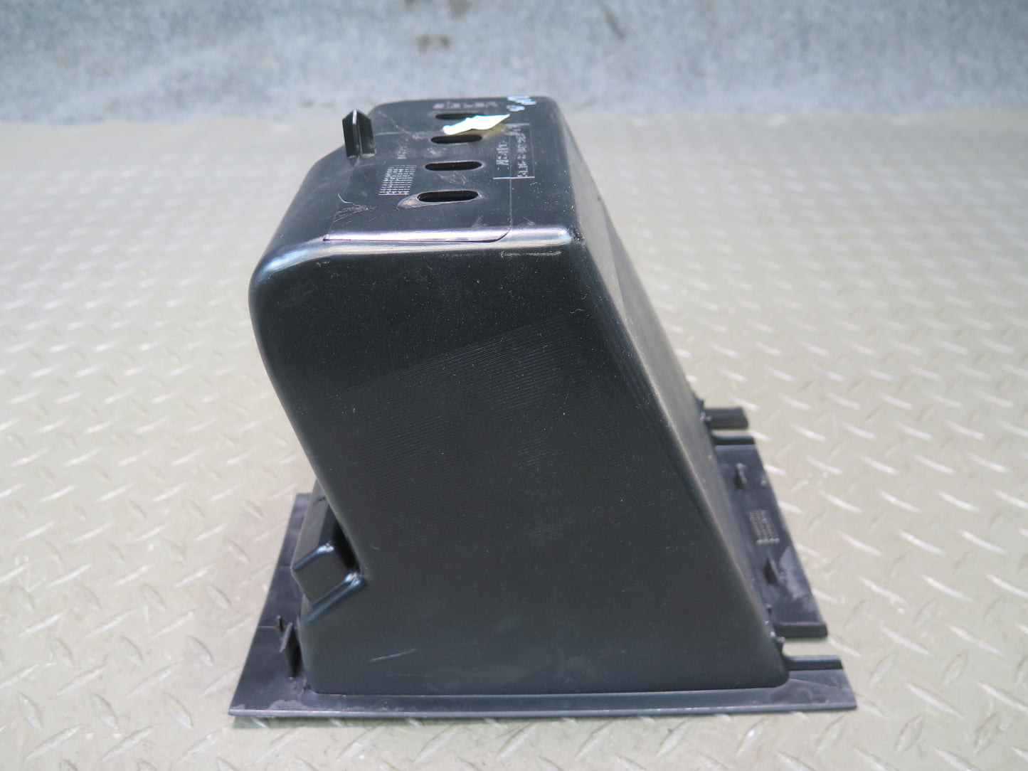00-06 BMW E53 X5 Center Console Compartment Storage Box BIN 8402943 OEM