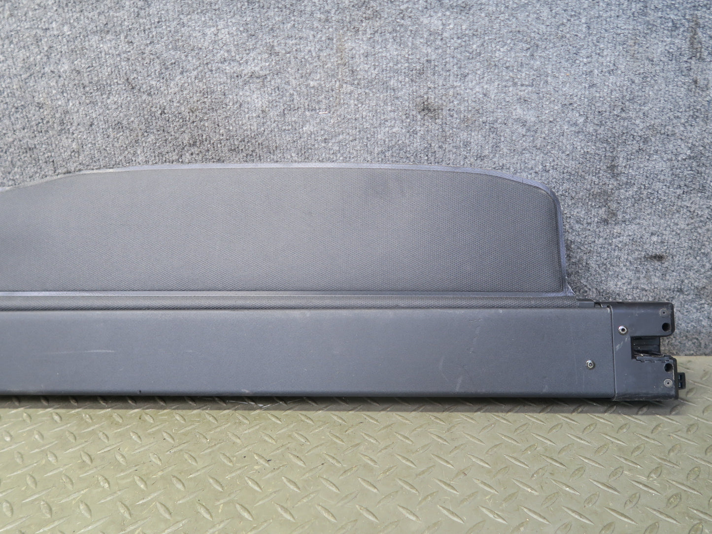 00-06 BMW E53 X5 Rear Trunk Cargo Luggage Roller Shade Compartment OEM