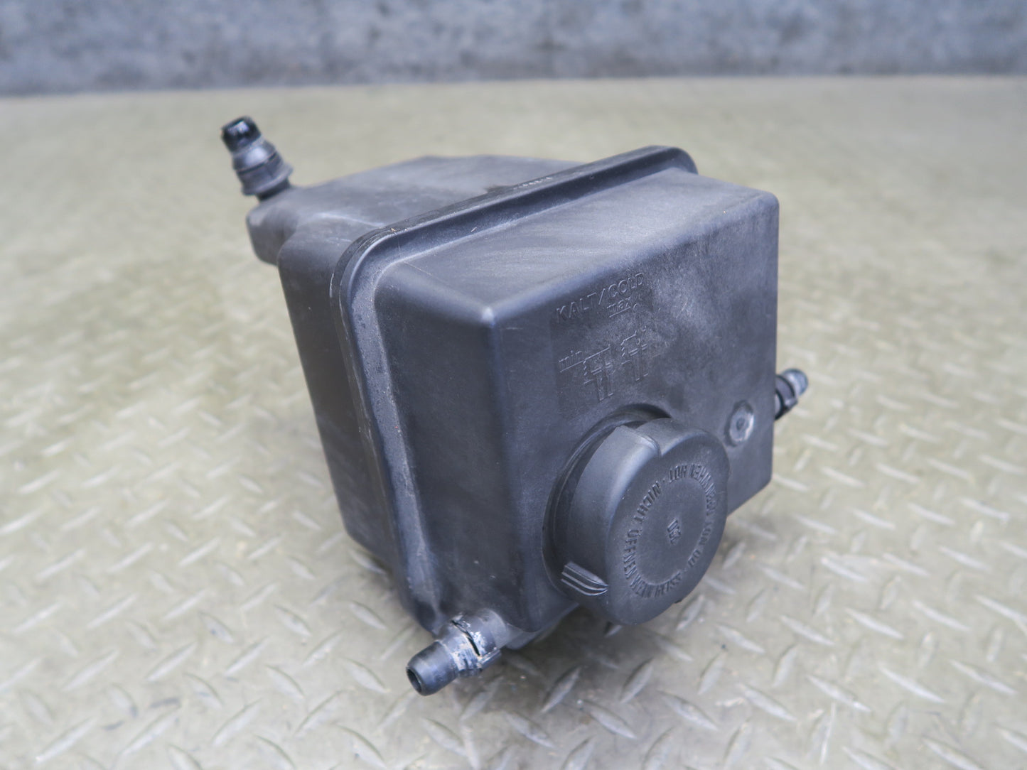 2006 BMW E53 X5 Engine Coolant Expansion Overflow Reservoir Tank 7501959 OEM