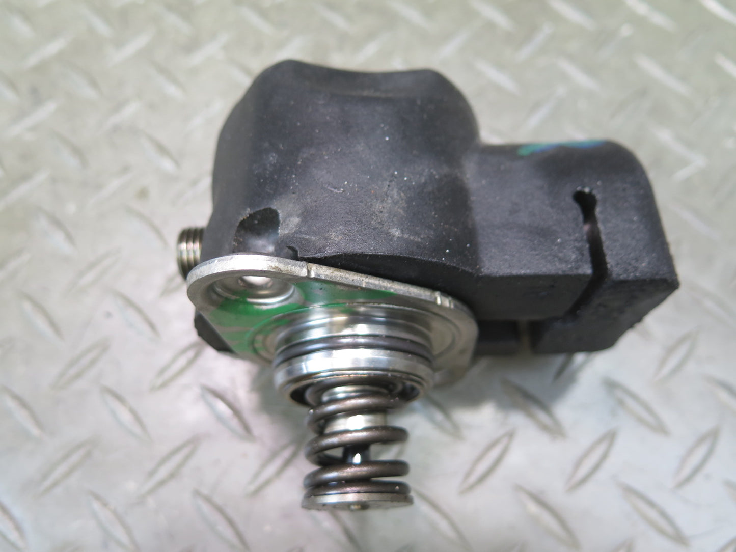 14-21 Range Rover Sport L494 Fuel Injection High Pressure Pump 8W93-9A413-AD