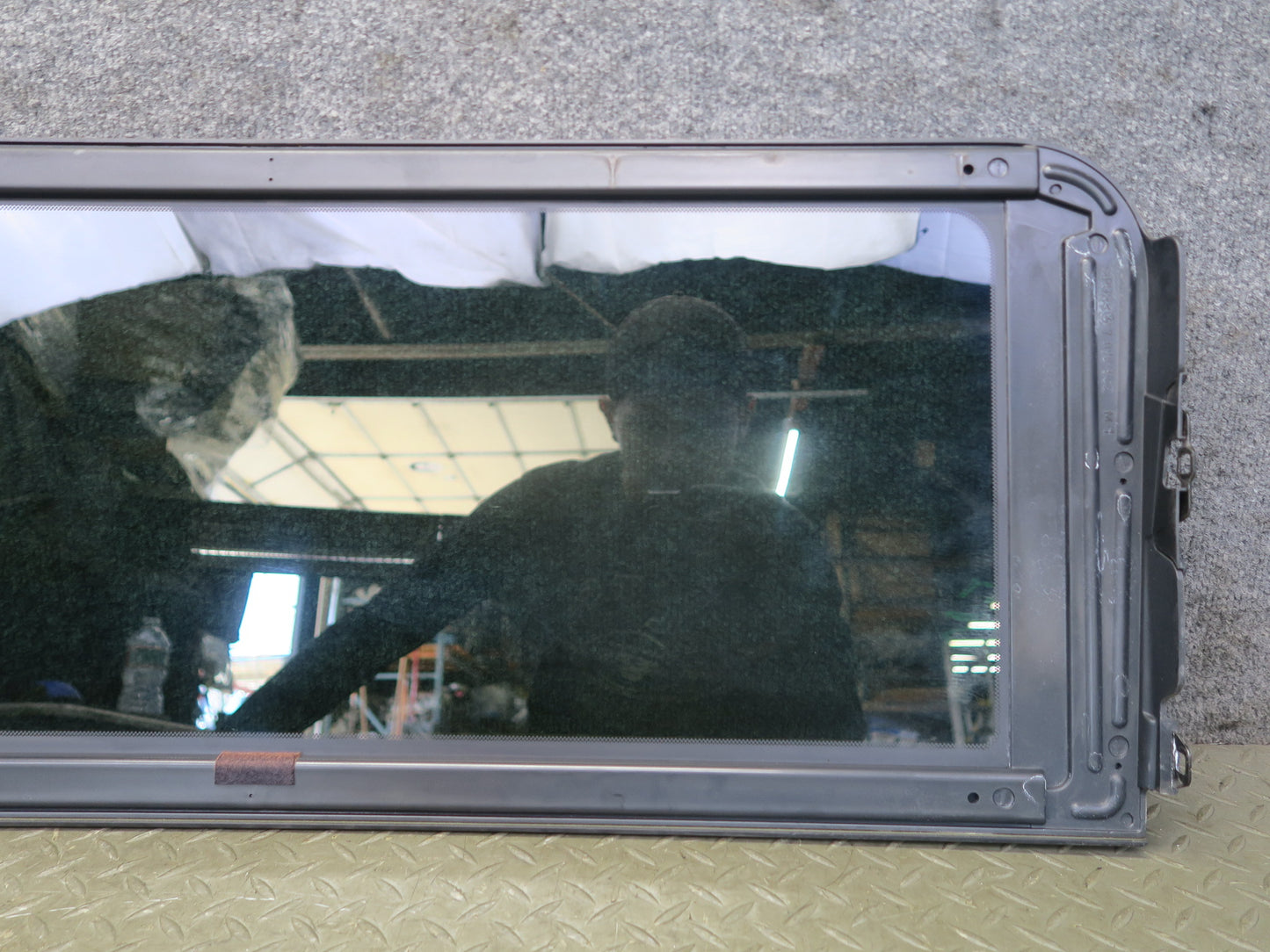 00-06 BMW E53 X5 Rear Panoramic Sunroof Glass Panel OEM