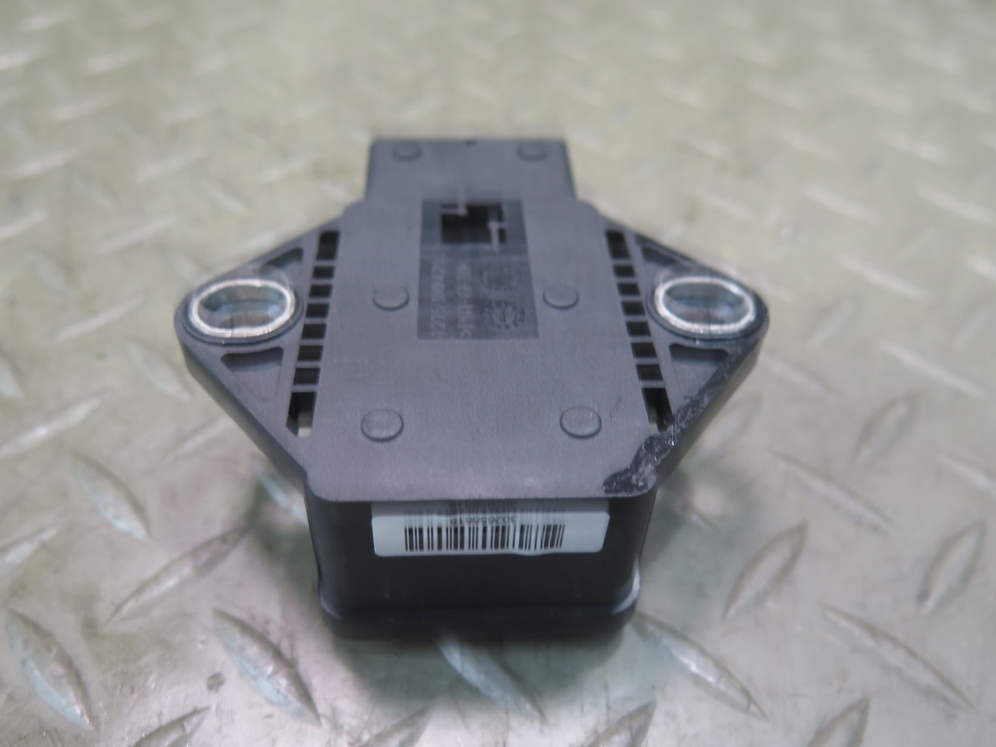 04-06 BMW E53 X5 YAW Turn Rate Acceleration Speed Sensor 6774040 OEM