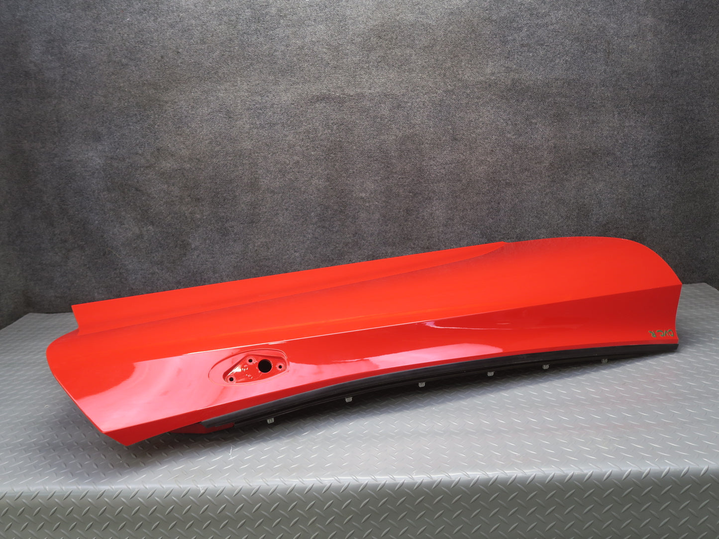 14-19 Chevrolet Corvette C7 Right Door Shell Panel Torch RED 23462076 OEM