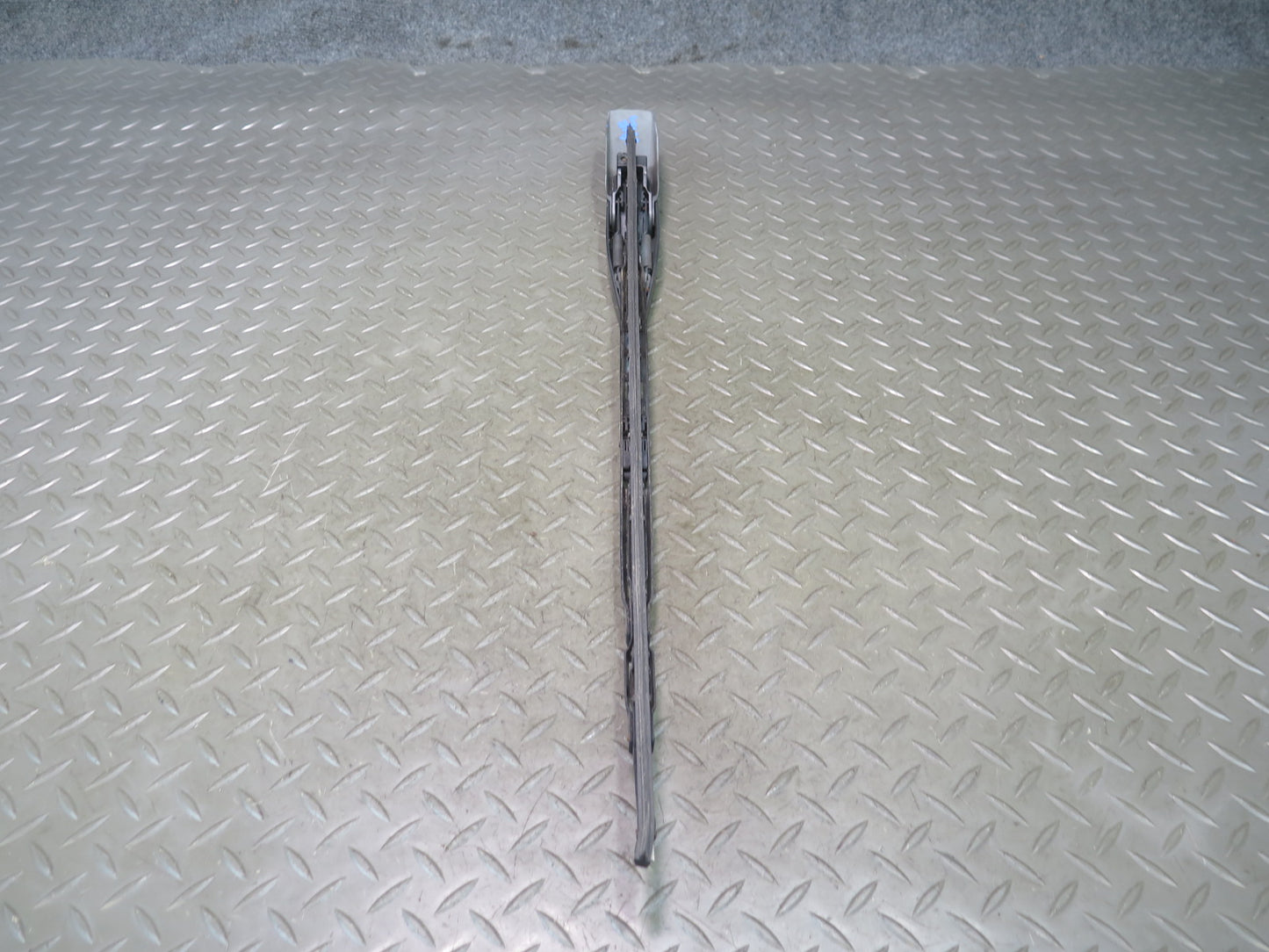86-93 Mercedes W124 300E Windshield Wiper Arm OEM