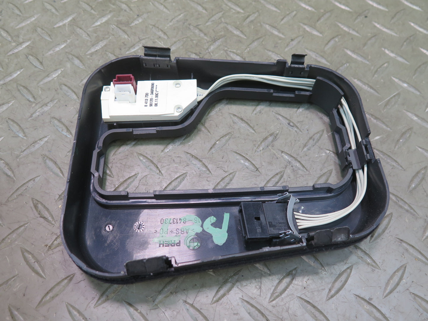 00-02 BMW E36/7 Z3 Center Automatic Shifter Select Panel Trim Cover 8413730 OEM