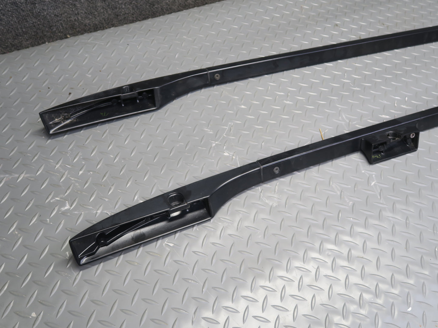 00-06 BMW E53 X5 Left & Right Upper Luggage Roof Rack Rail Bar Set OEM