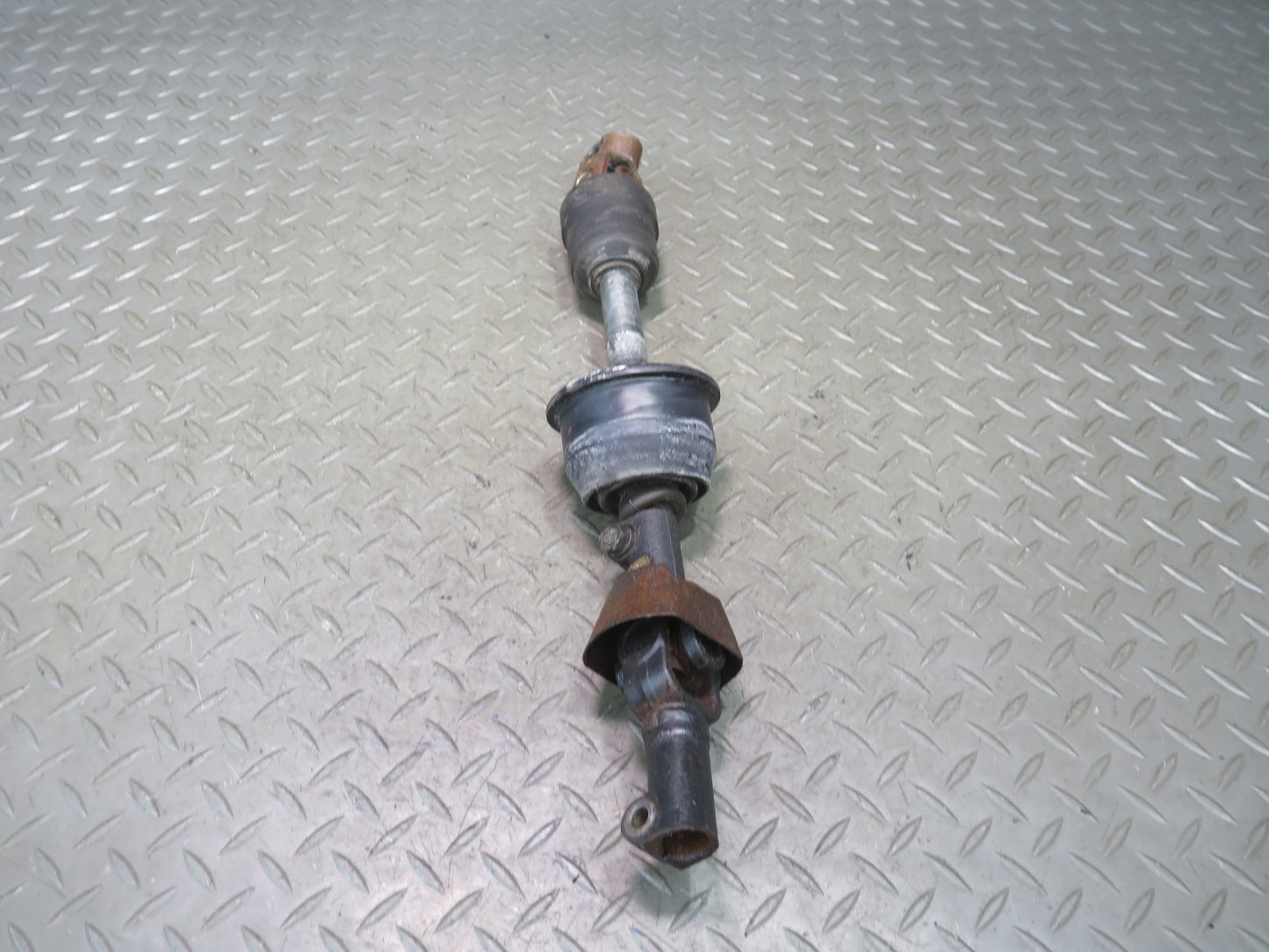 98-03 Lexus UZS160 GS430 Steering Column Intermediate Linkage U Joint Shaft OEM