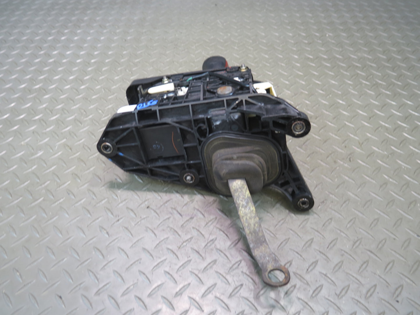 01-05 Lexus GS430 GS300 A/T Automatic Transmission Gear Shifter w Knob OEM