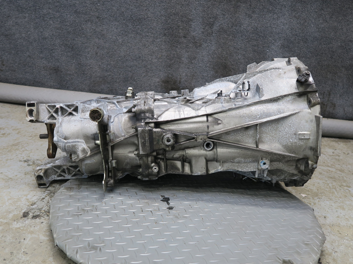 2006-2010 BMW E63 E64 M6 M5 SMG GS7S47BG Transmission Gearbox 118k Miles