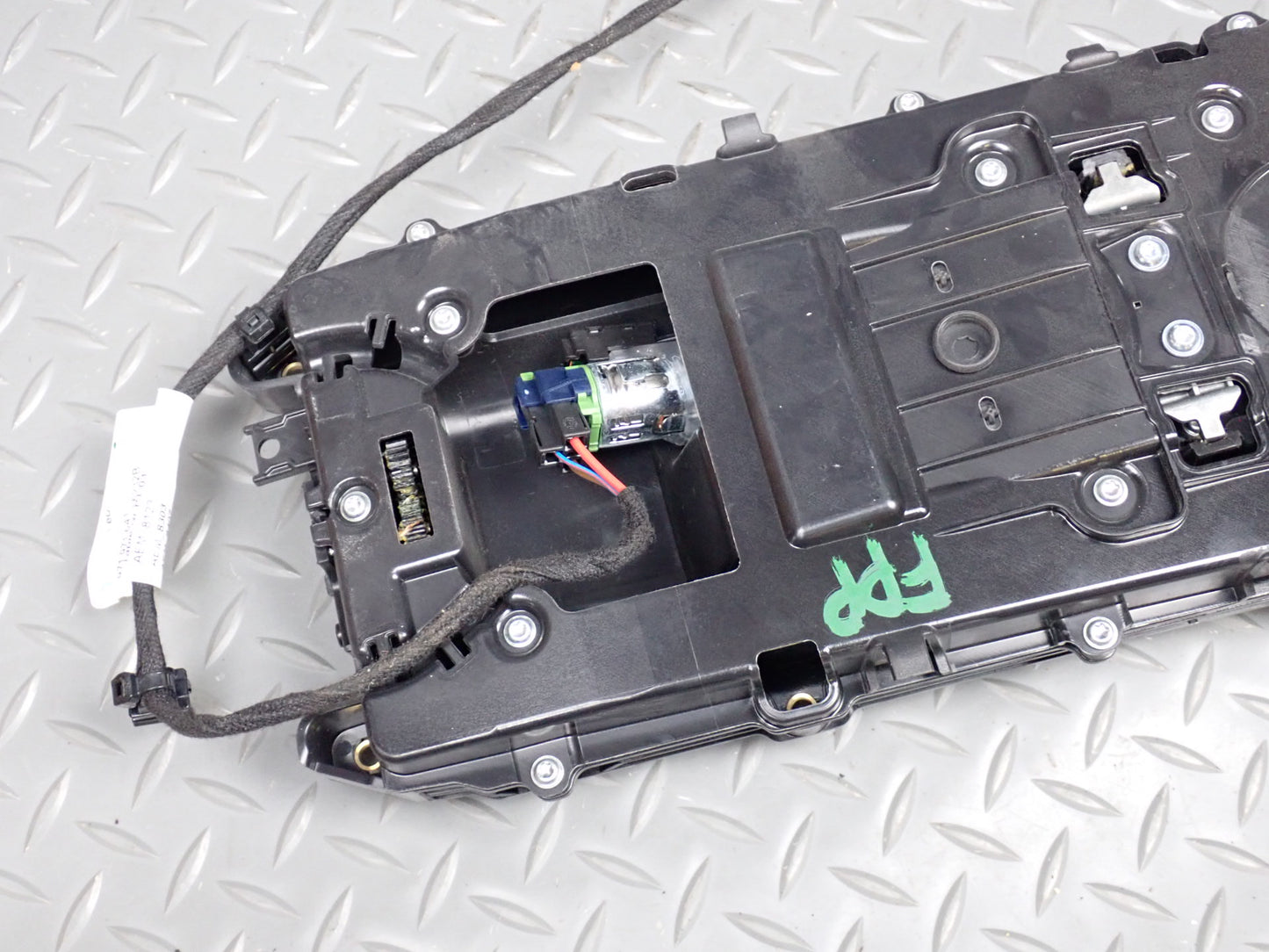 17-23 Porsche Panamera 971 Center Console CUP Holder Black 971858329E