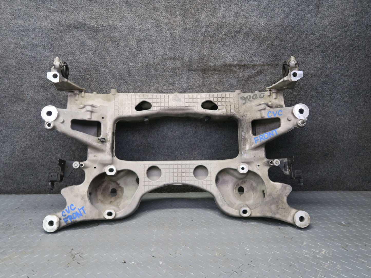14-19 Chevy Corvette C7 Front Engine Sub Frame Crossmember Carrier Cradle OEM