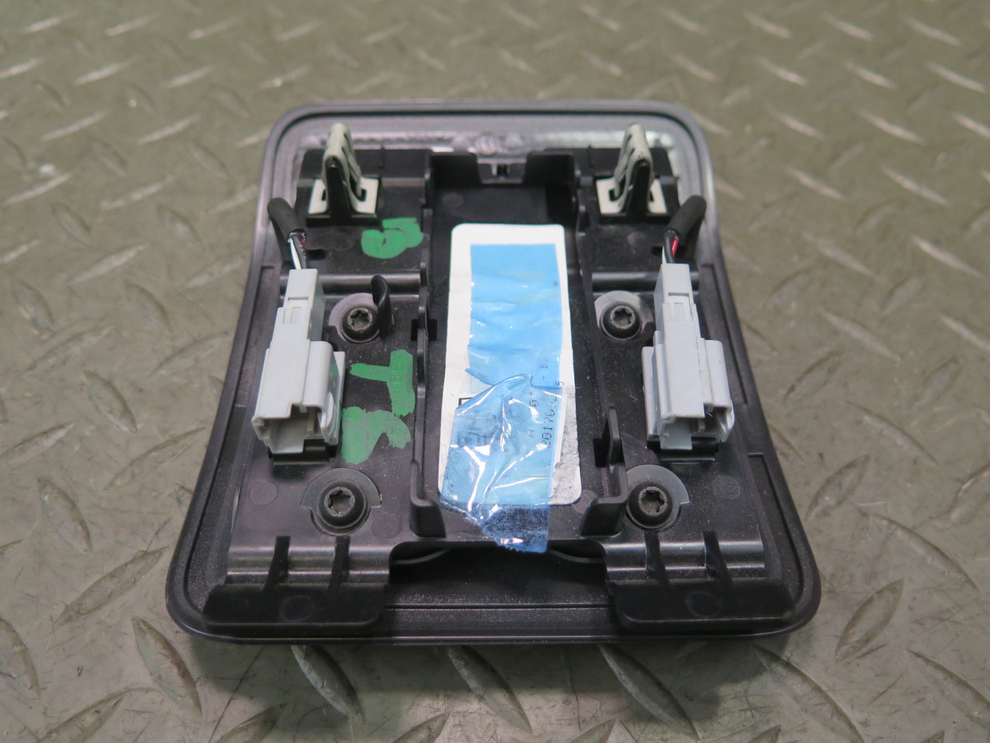 2016-2019 Tesla Model S 75D Overhead Roof Console Microphone Console Unit