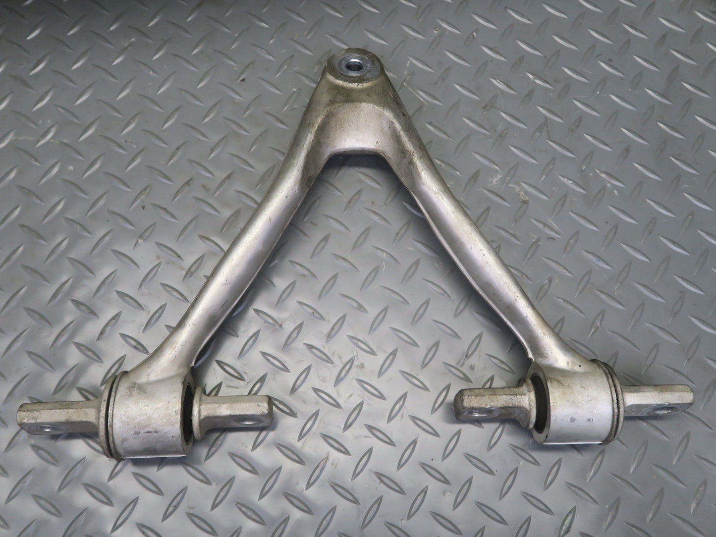 14-19 Chevrolet Corvette C7 Front Right Suspension Upper Control Arm OEM