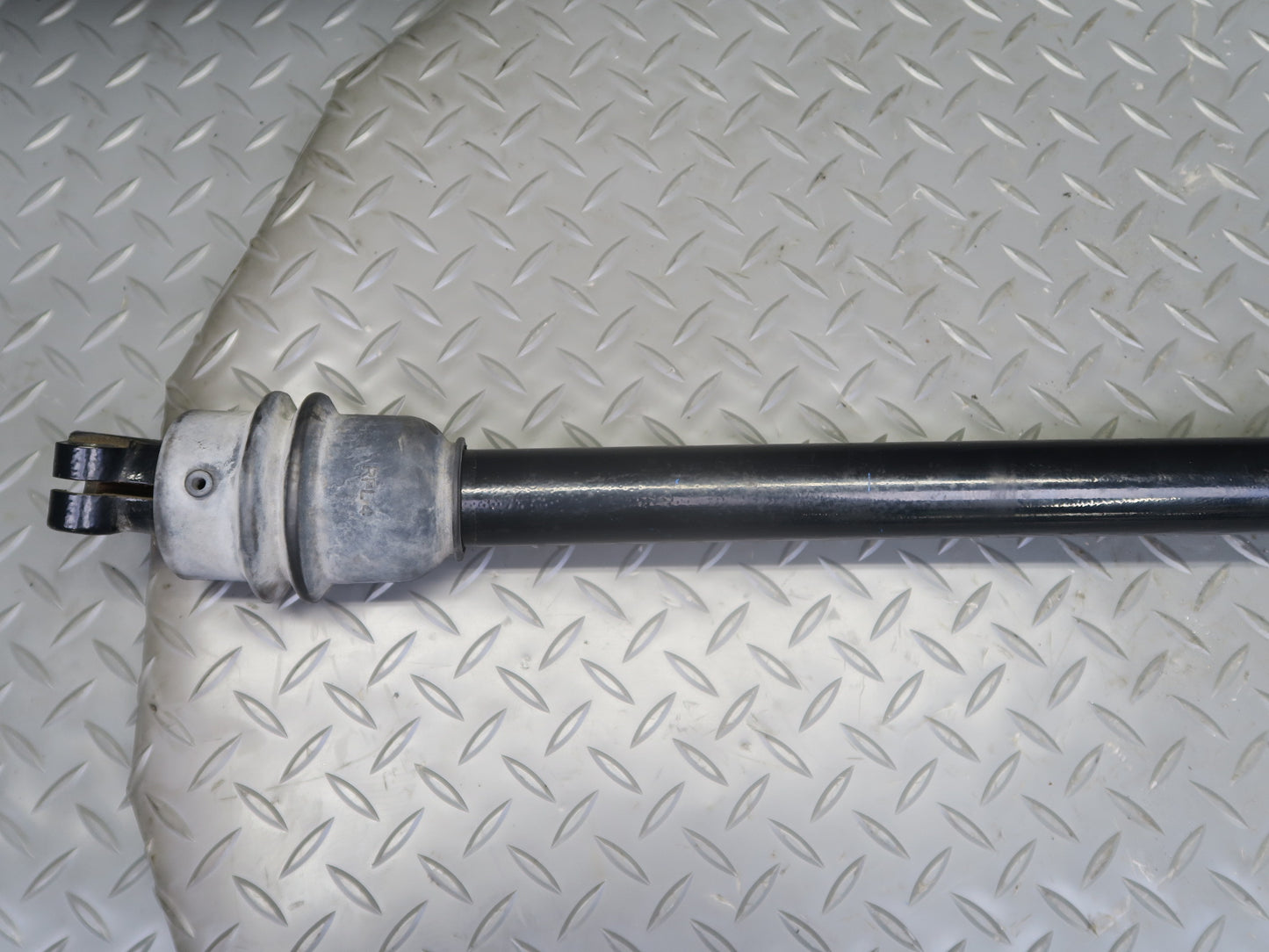 14-19 Chevrolet Corvette C7 Steering Column Linkage U Joint Shaft OEM