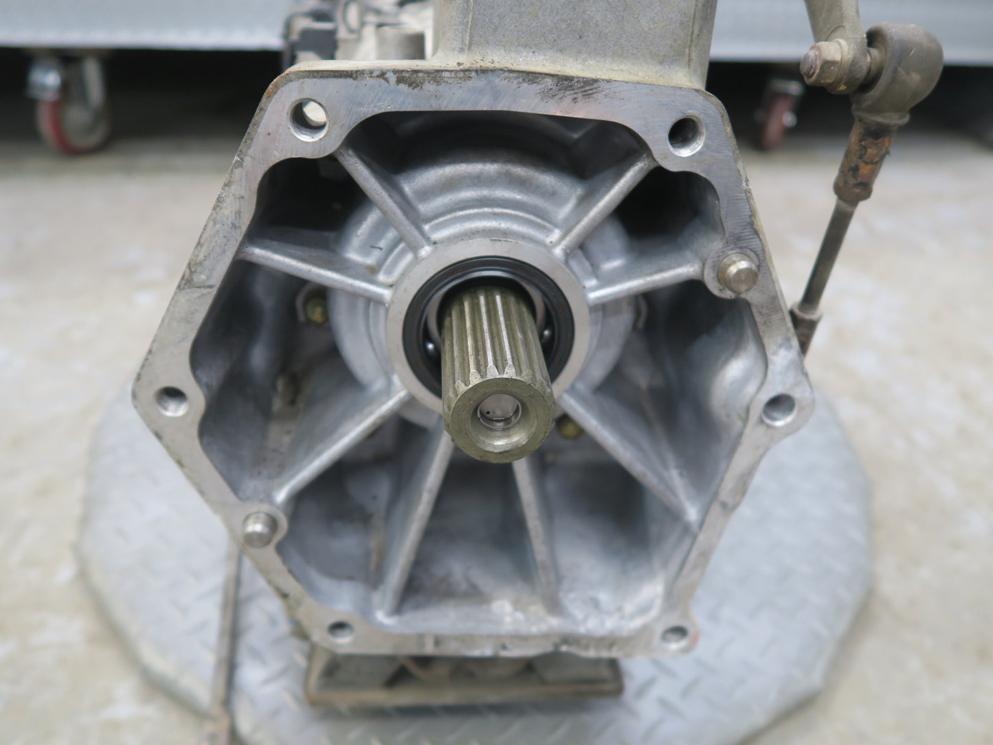 2004-2005 Lexus UZJ100L LX470 A750F A/T Automatic Transmission 3501060A10