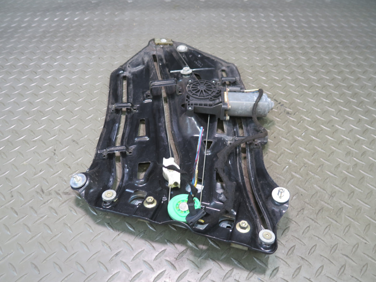 01-06 BMW E46 330ci Convertible Rear Right Quarter Window Regulator w Motor OEM