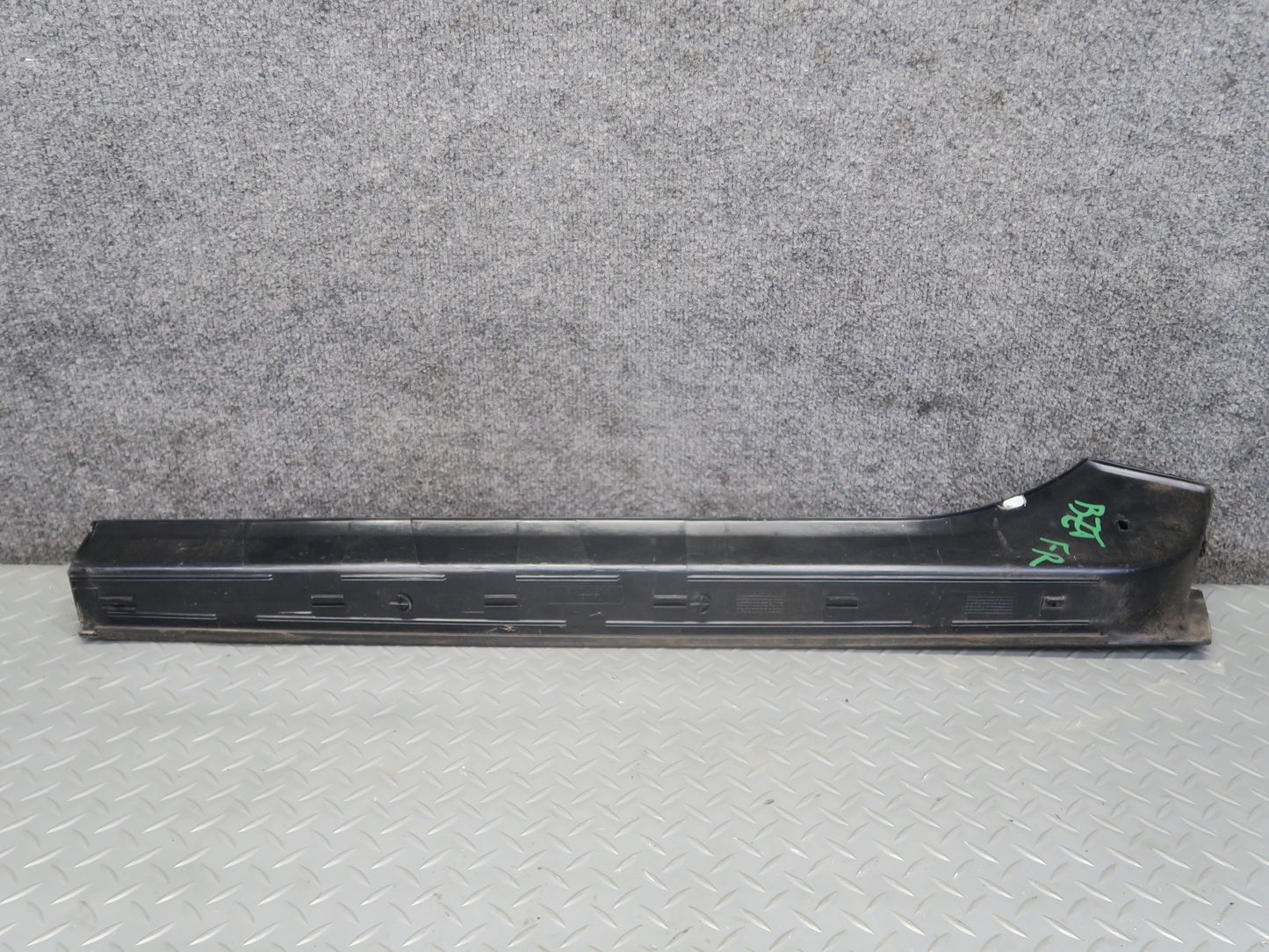 96-02 BMW E36/7 Z3 Roadster Set of 2 Door Scuff Sill Step Trim Plate OEM