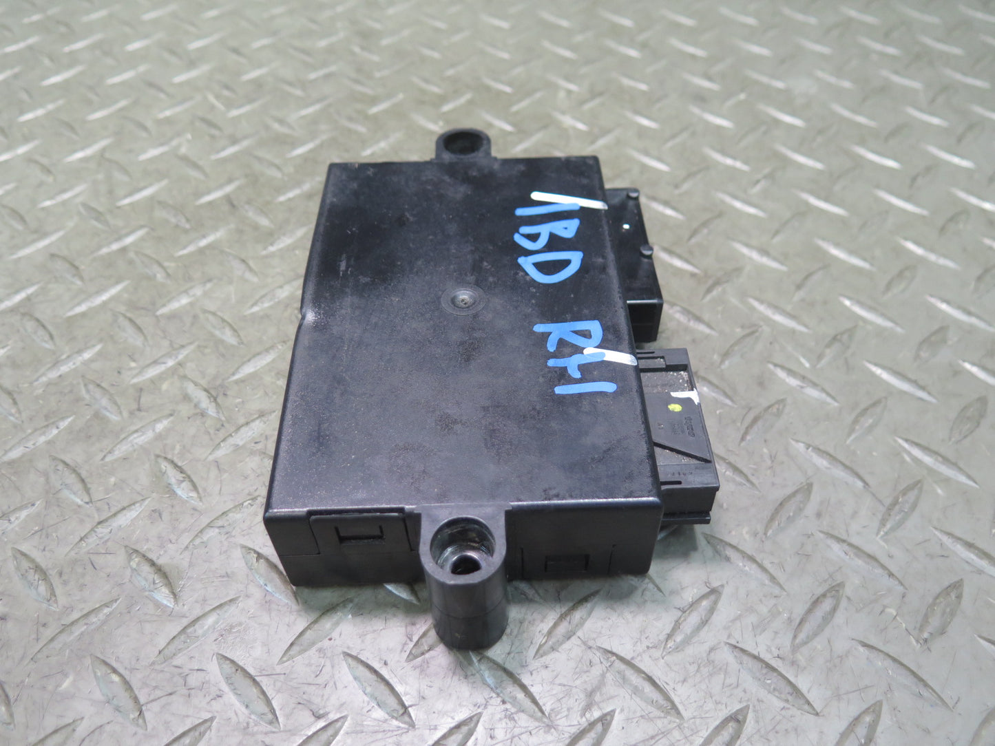01-06 BMW E46 330ci Front Left or Right Seat Memory Control Module 7019255 OEM