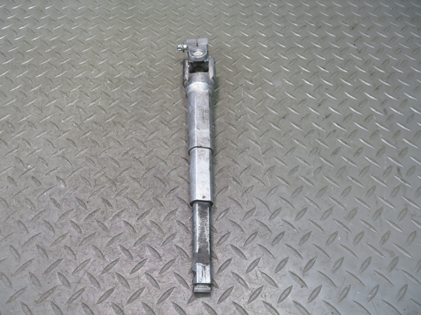 04-06 BMW E46 330ci Steering Column Lower U Joint Linkage Shaft OEM