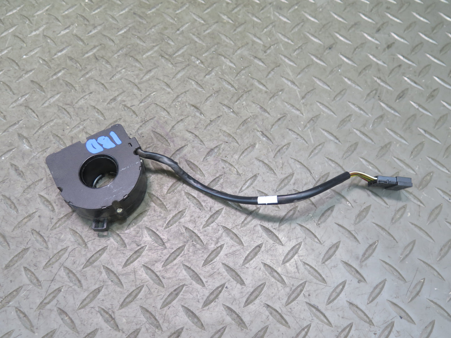 01-06 BMW E46 325Ci 330Ci STEERING COLUMN ANGLE SENSOR 6760232 OEM