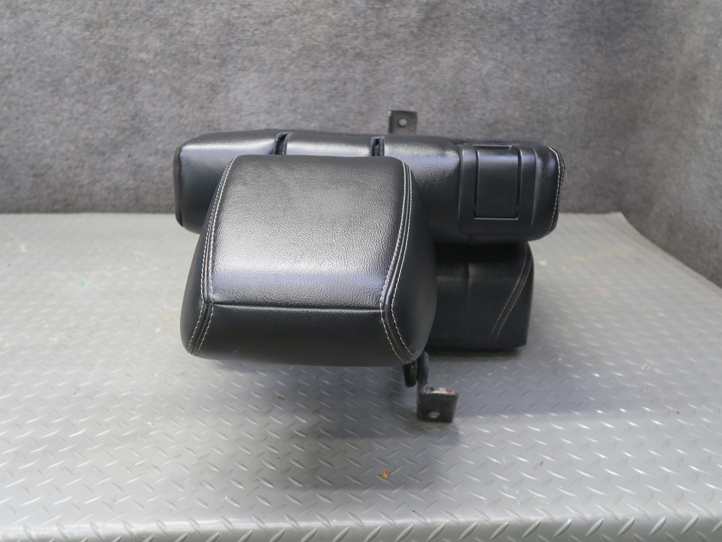 11-17 Jeep Wrangler JK 4-DOOR Rear Leather Seat Black OEM
