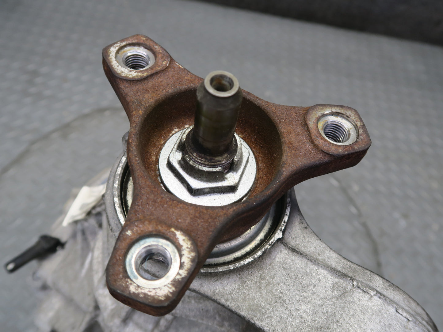 11-16 Porsche Panamera 4 970 3.6L Rear Differential Axle Carrier 3.90 Ratio 37k