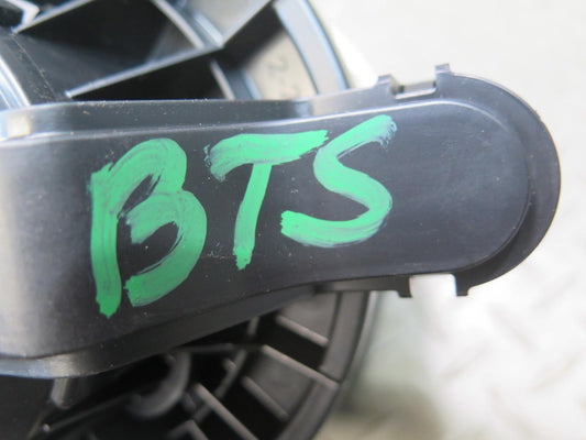 2016-2019 Tesla Model S 75D A/C Air Heater Blower Motor Fan