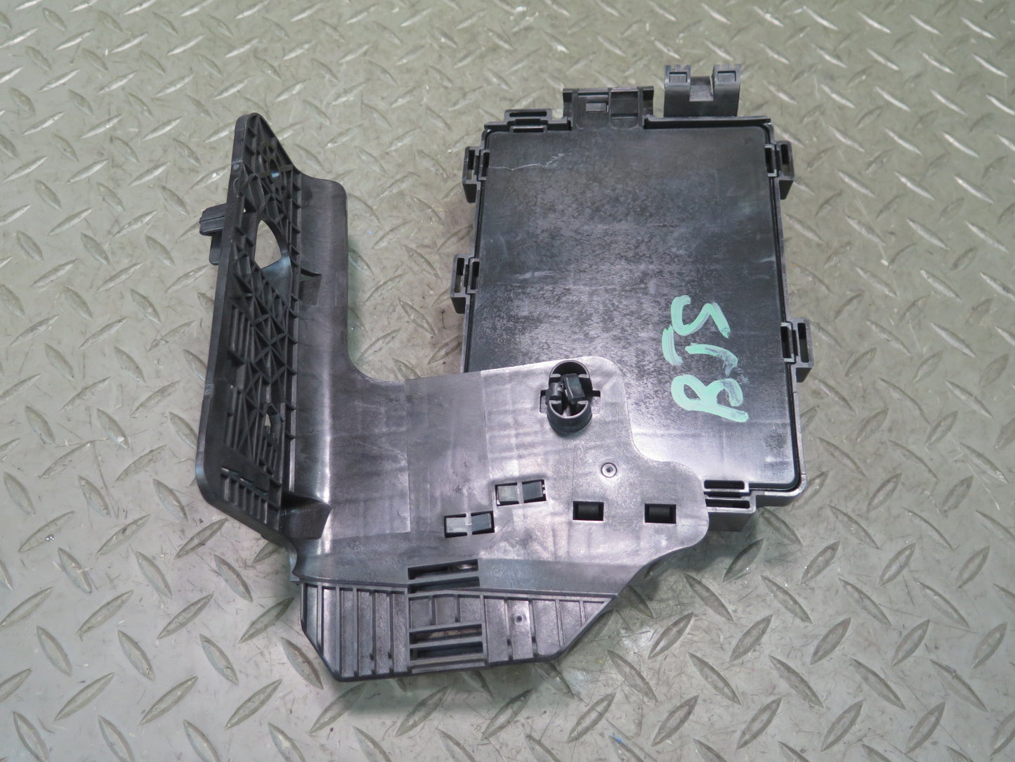 2016-2019 Tesla Model S 75D Front Cabin Fuse Relay Junction Box Module