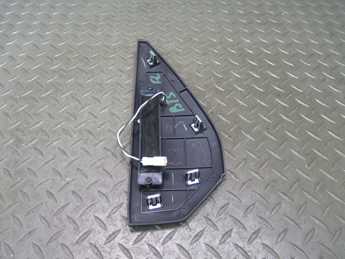 2016-2019 Tesla Model S 75D Front Left Side Dashboard END Cover Trim