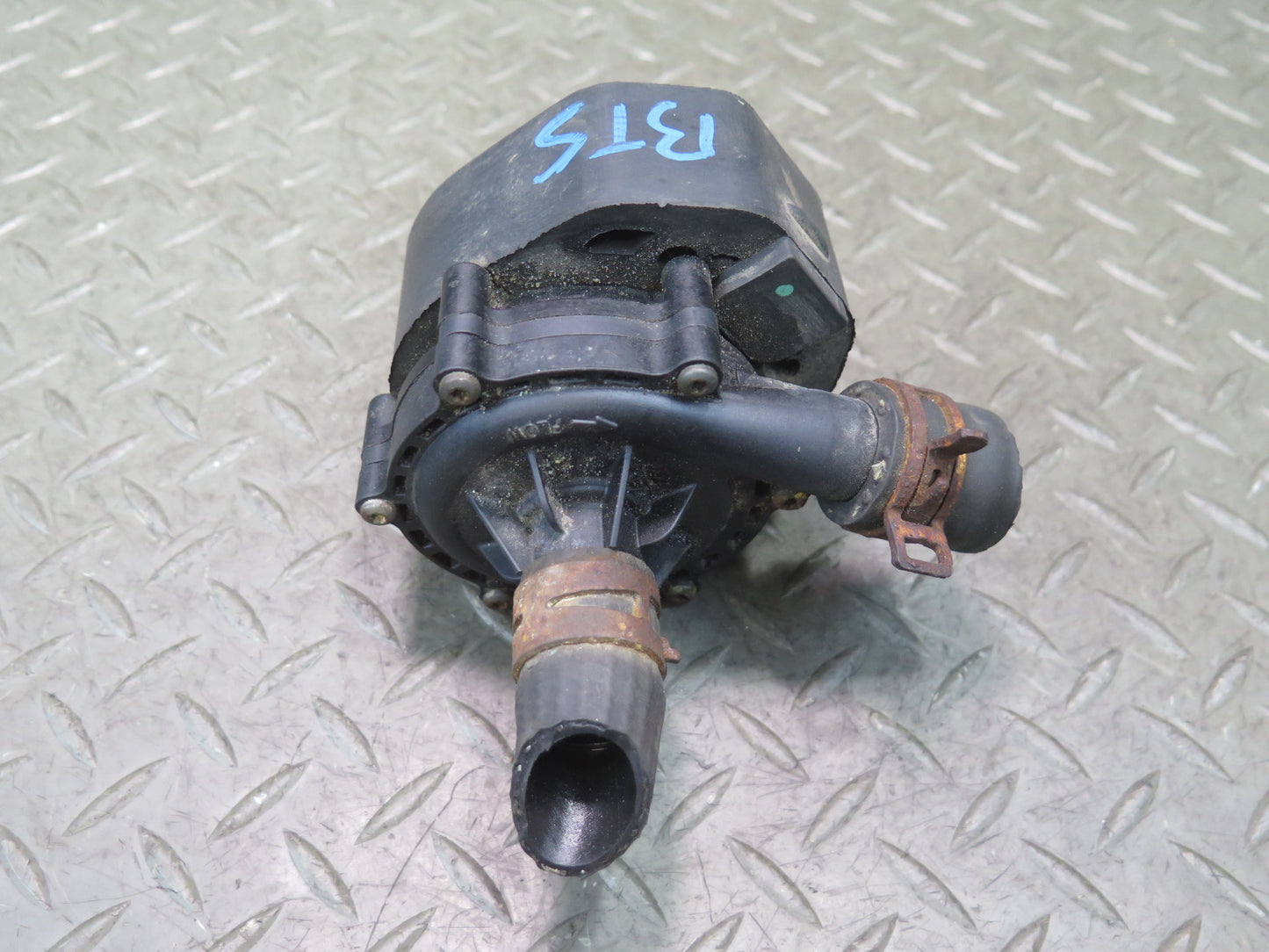 2016-2019 Tesla Model S 75D Auxiliary Cooling Water Pump