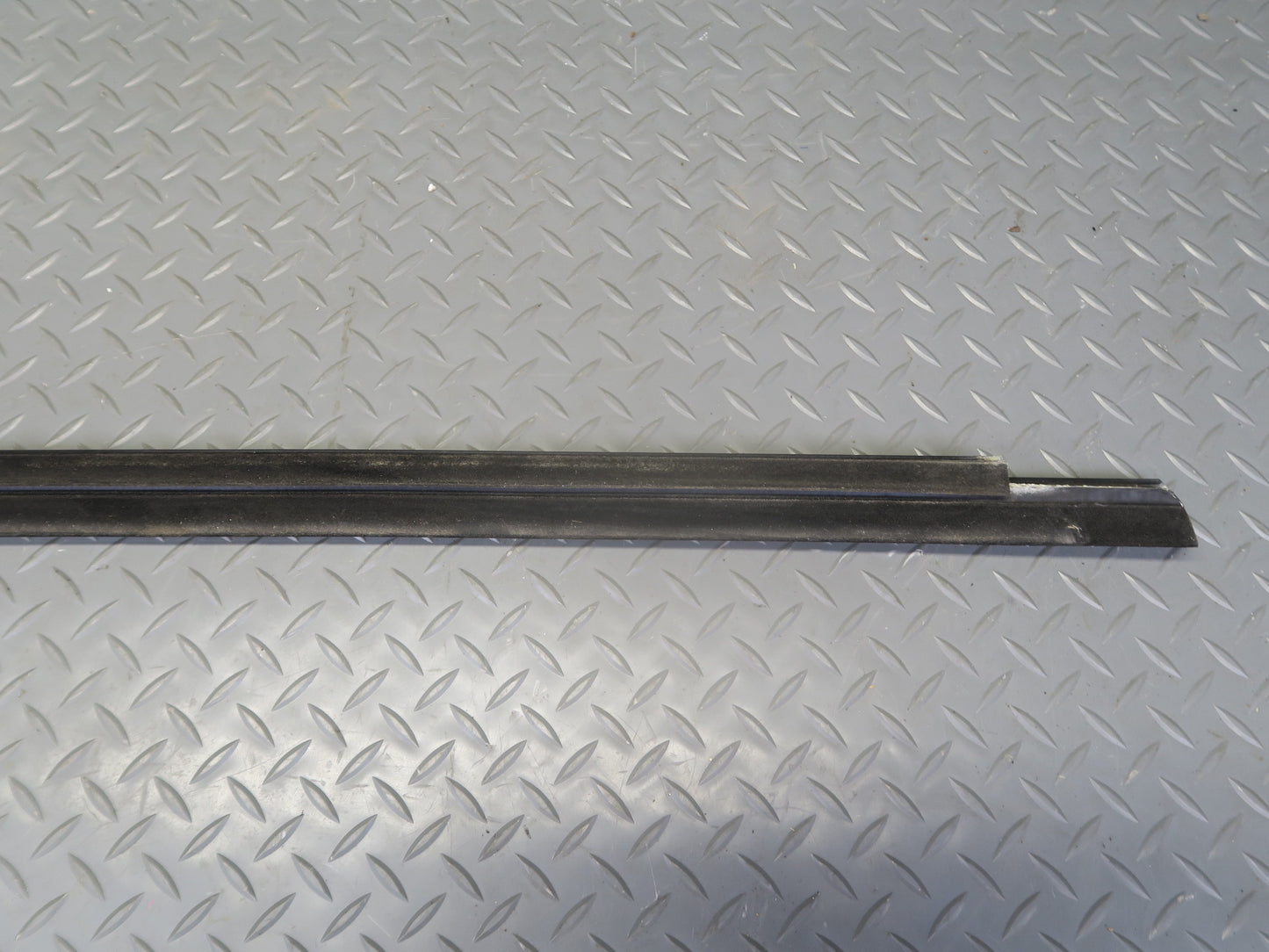 2016-2019 Tesla Model S 75D Front Left Driver Side Door Chrome Molding