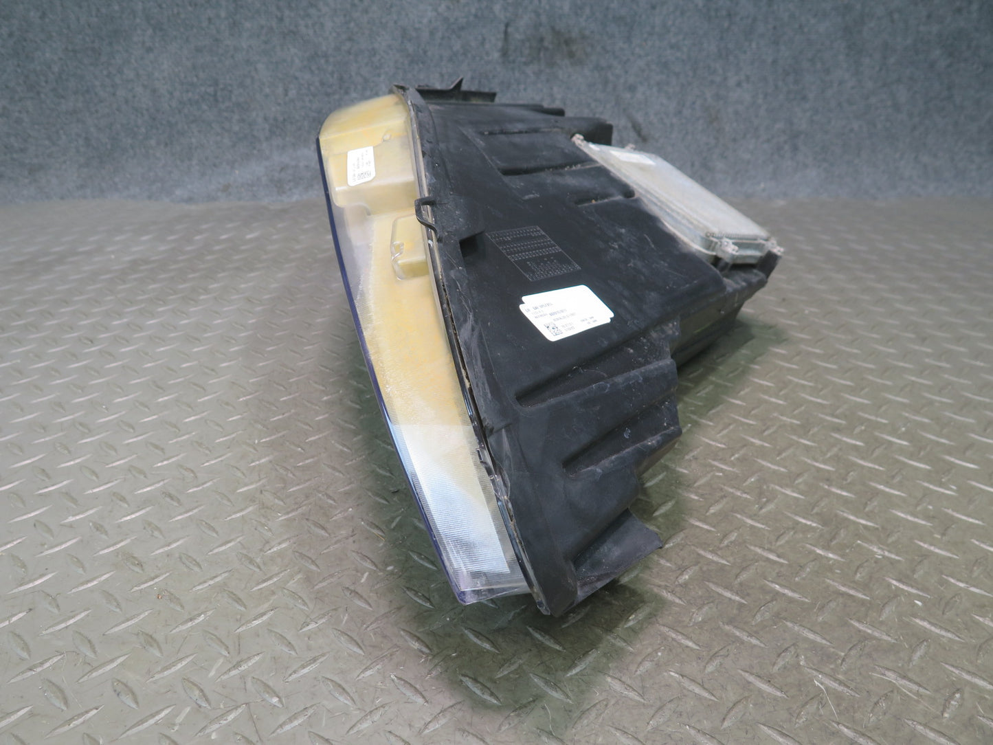 2016-2019 Tesla Model S 75D Front Left Driver Side LED Headlight Lamp Damaged