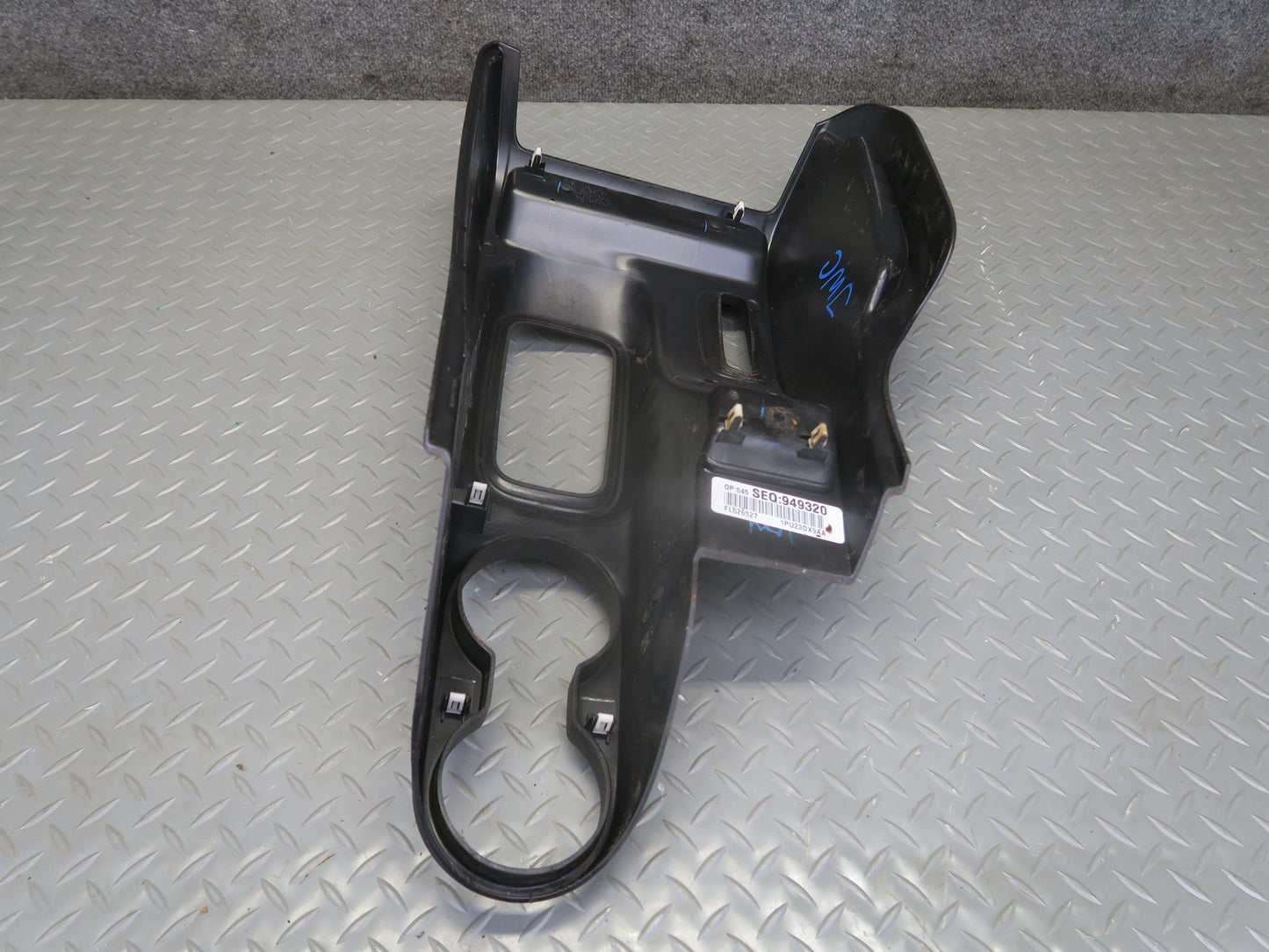 11-17 Jeep Wrangler JK Center Console CUP Holder Trim Cover Panel 1PU23TRMAA OEM