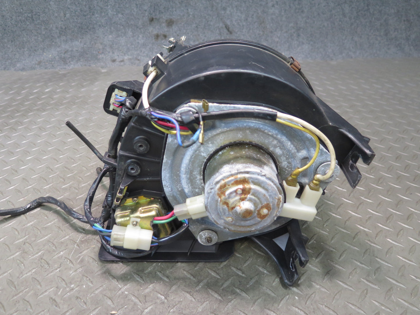 79-83 Datsun 280ZX S130 2+2 Hvac AC Heater Blower Motor Fan Housing OEM