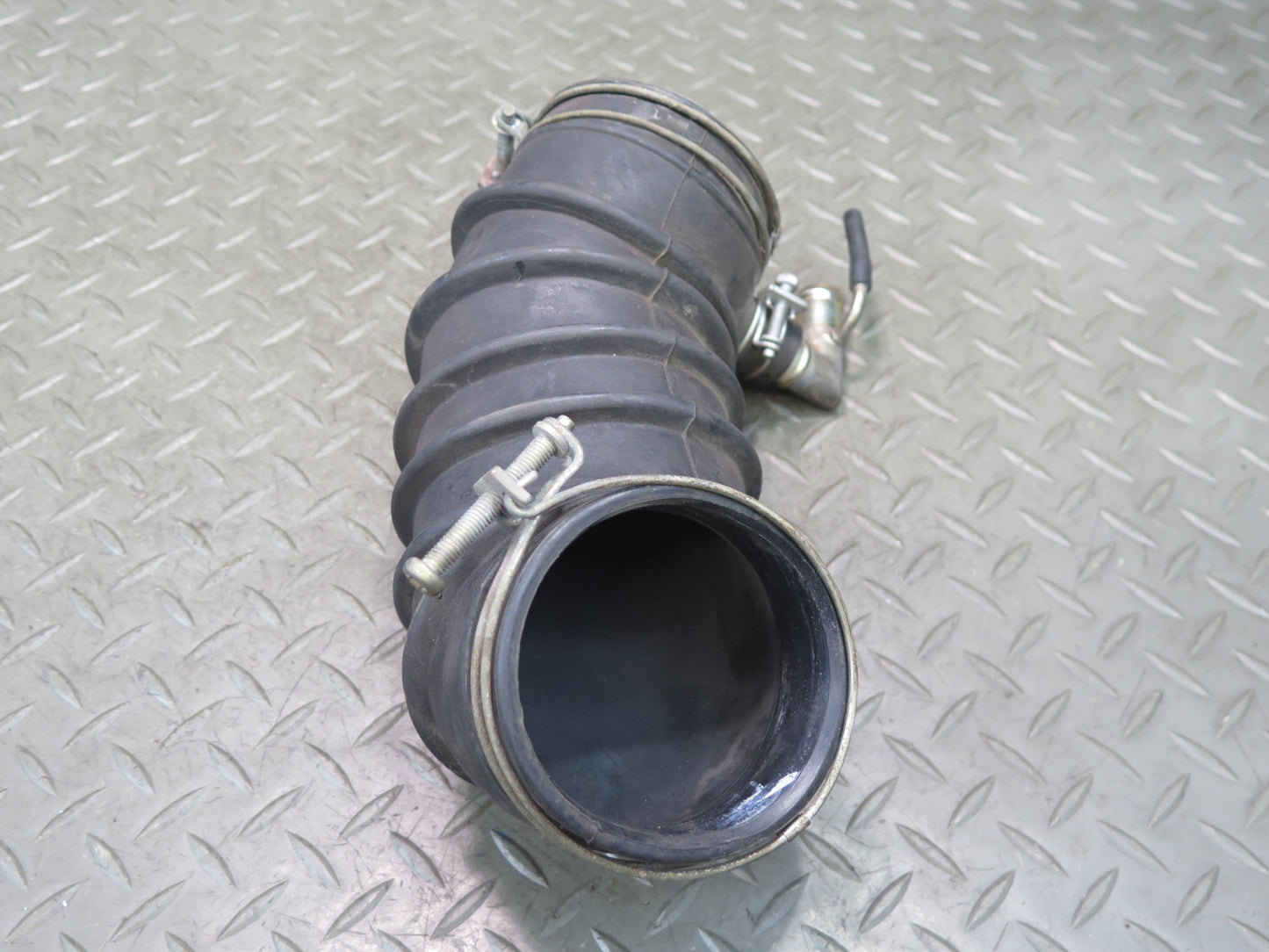 84-89 Nissan Z31 300ZX NA Air Intake Duct Tube OEM