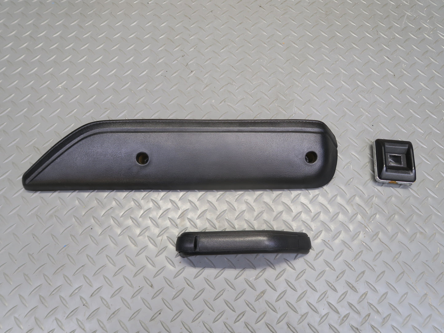 82-83 Datsun 280ZX 2+2 Left & Right Door Interior Trim Cover Panel Set OEM