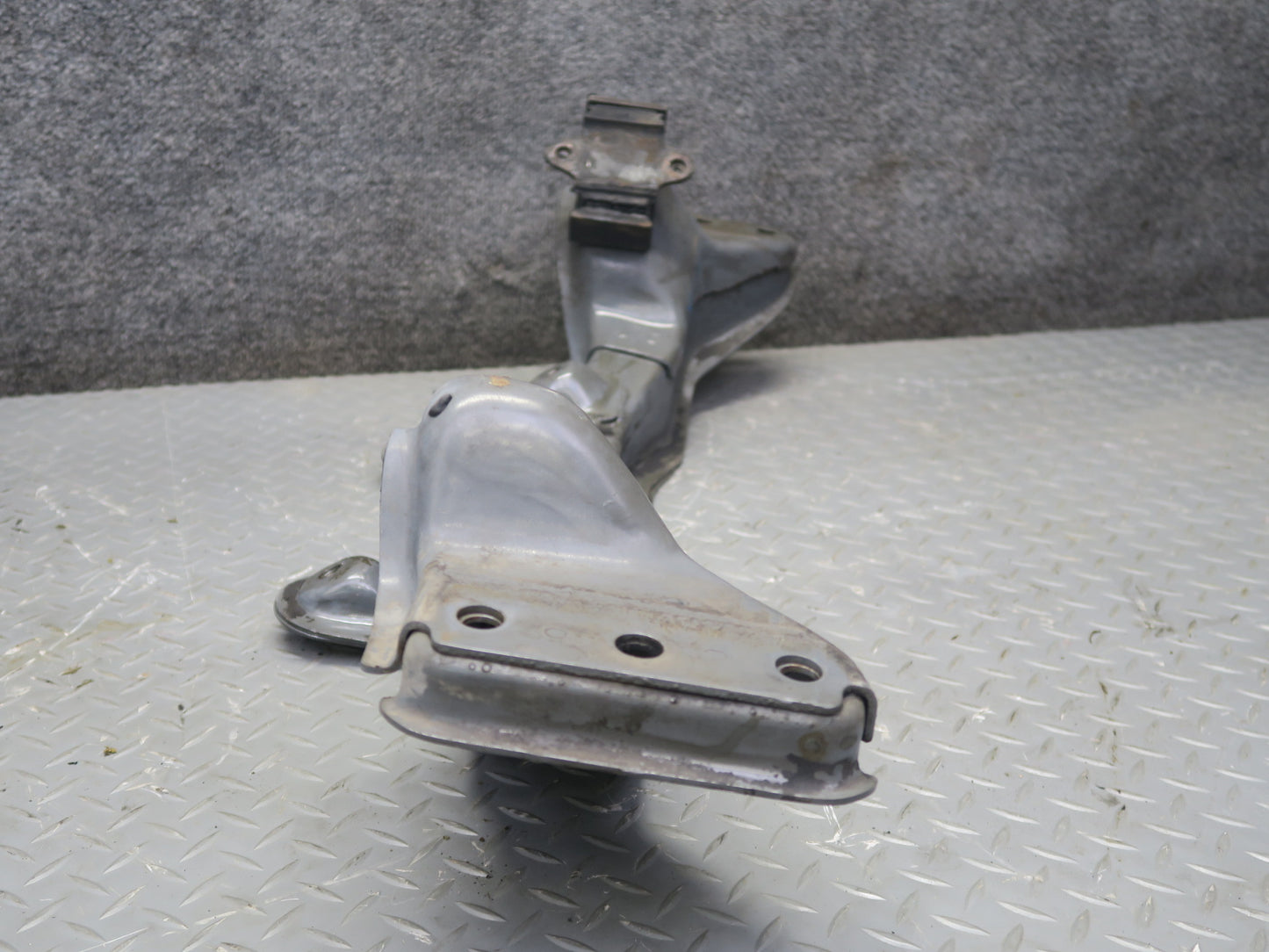 82-83 Datsun Nissan 280ZX S130 2+2 A/T NON Turbo Front Engine Crossmember OEM